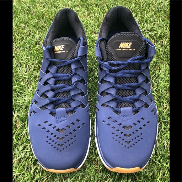 men's nike lunar fingertrap